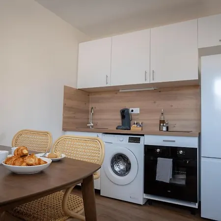 Apartment Close To Sanctuaires - Premium Comfort - Easy Parking *
